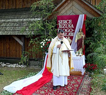 Przy III ołtarzu