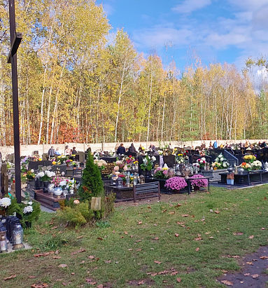 Cmentarz na Wszystkich Świętych Cmentarz na Wszystkich Świętych