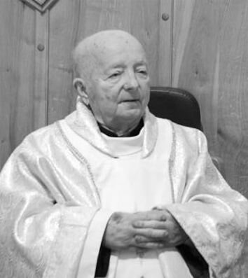 Ks. Mieczysław Składanowski Ks. Mieczysław Składanowski