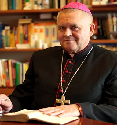 Ks. bp Piotr Skucha Ks. bp Piotr Skucha